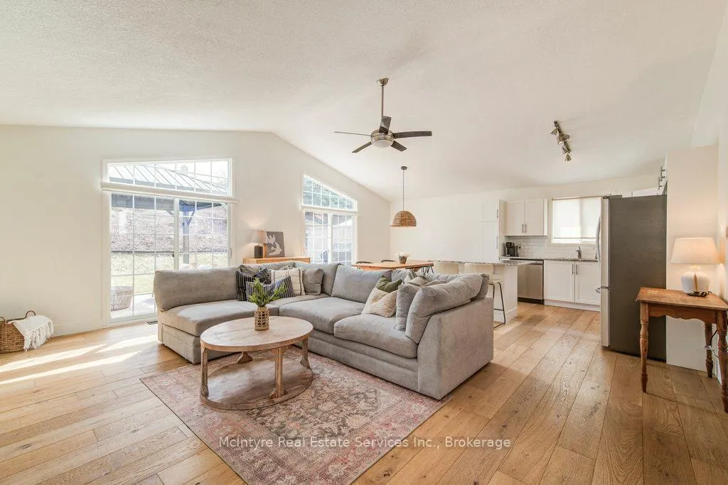 Photo 10 of 91 Glencliffe Court, Kitchener — HOMEH