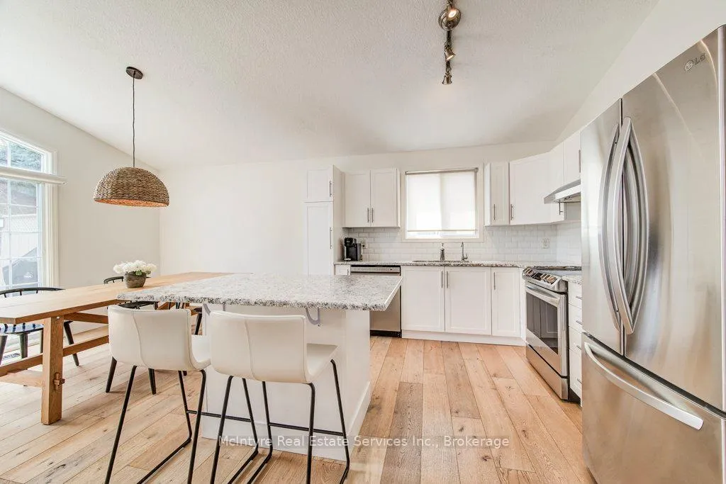 Photo 18 of 91 Glencliffe Court, Kitchener — HOMEH