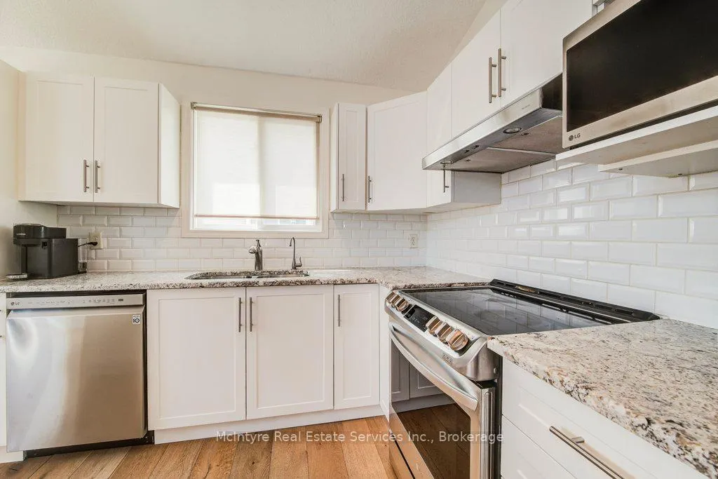 Photo 19 of 91 Glencliffe Court, Kitchener — HOMEH