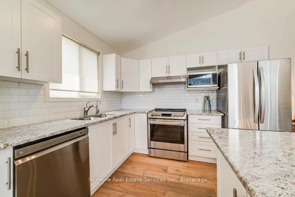 Photo 20 of 91 Glencliffe Court, Kitchener — HOMEH