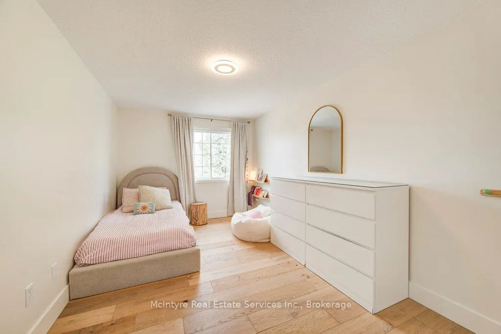Photo 27 of 91 Glencliffe Court, Kitchener — HOMEH