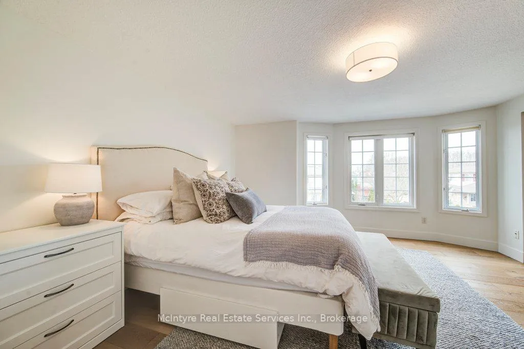 Photo 32 of 91 Glencliffe Court, Kitchener — HOMEH