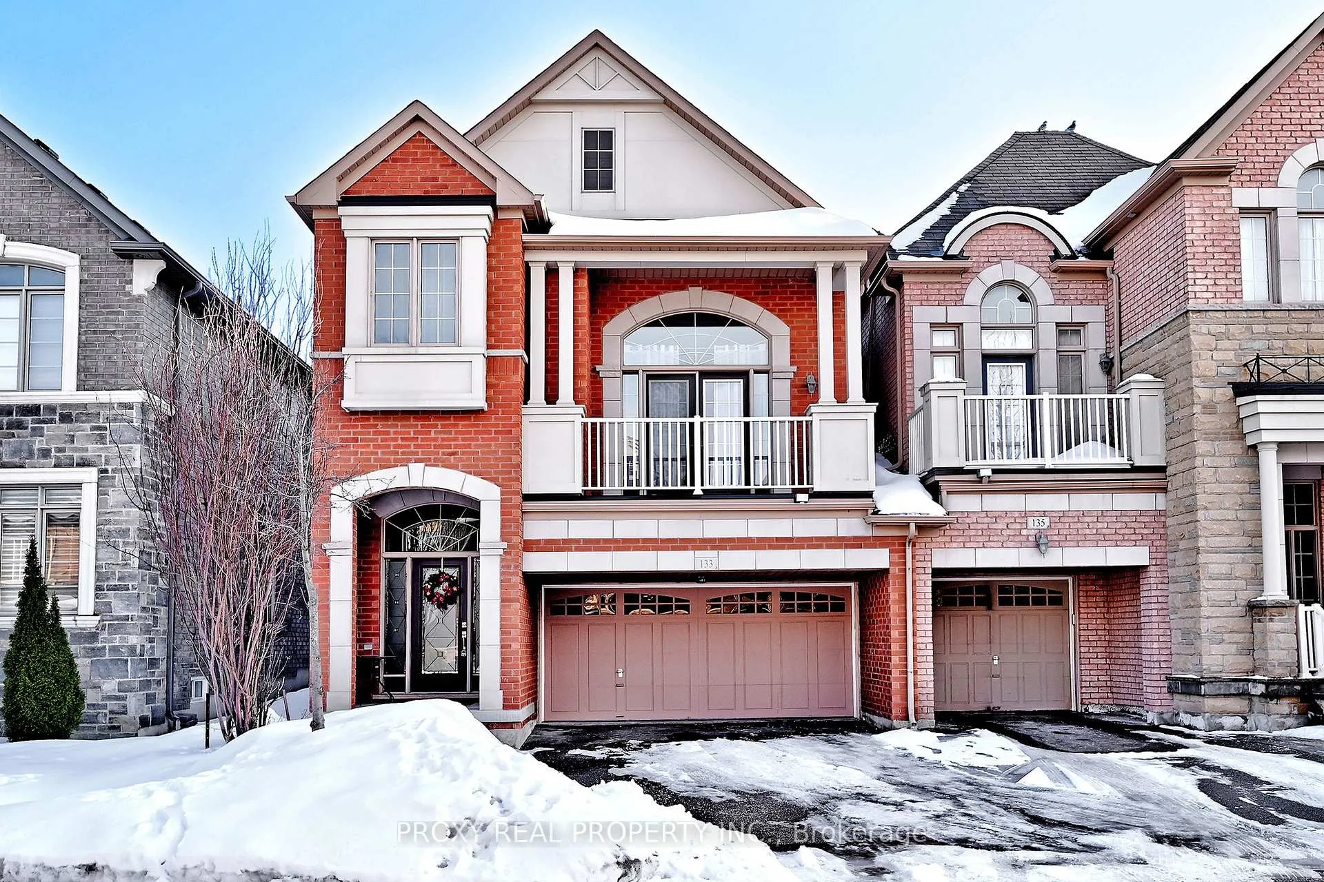 Photo 1 of 133 Foxwood Road, Vaughan, Patterson — HOMEH