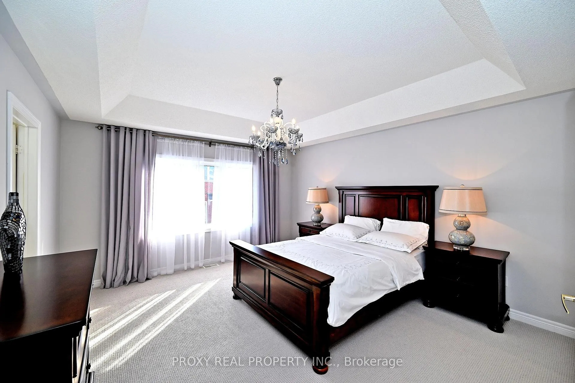 Photo 36 of 133 Foxwood Road, Vaughan, Patterson — HOMEH