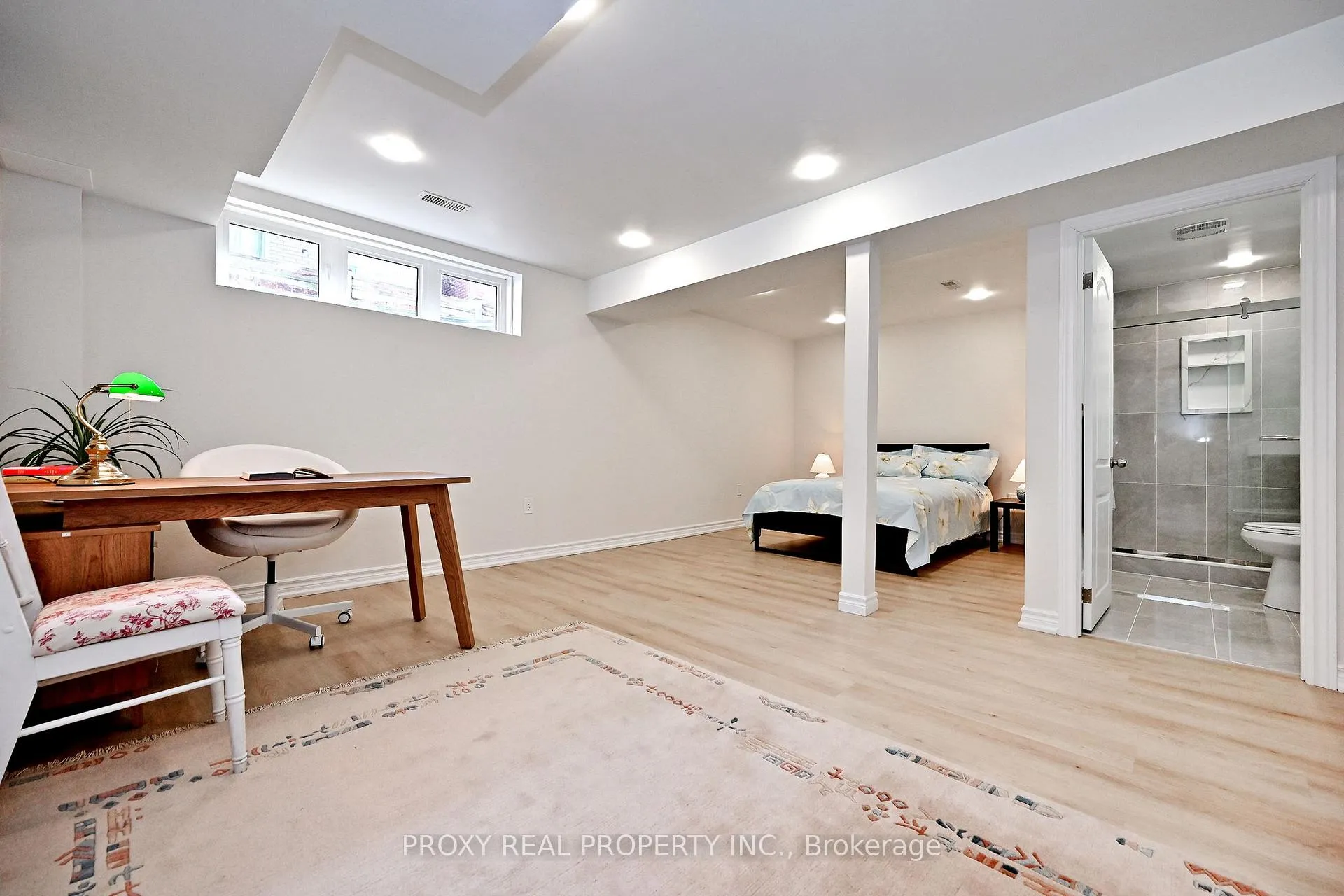 Photo 46 of 133 Foxwood Road, Vaughan, Patterson — HOMEH