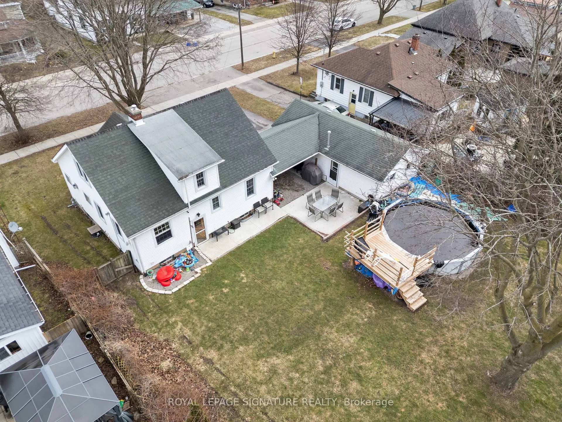 Photo 6 of 421 St Andrew Street, Norfolk, Port Dover — HOMEH