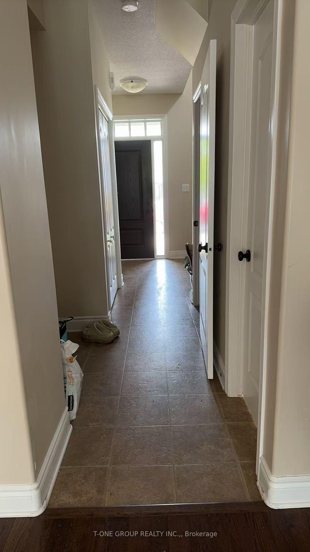 Photo 3 of 1743 Reginald Bart Drive, Kingston, Kingston East (Incl Barret Crt) — HOMEH