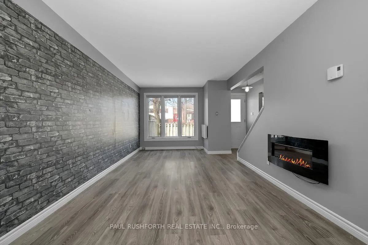 Photo 5 of 2682A Moncton Road, Ottawa, Queensway Terrace North — HOMEH