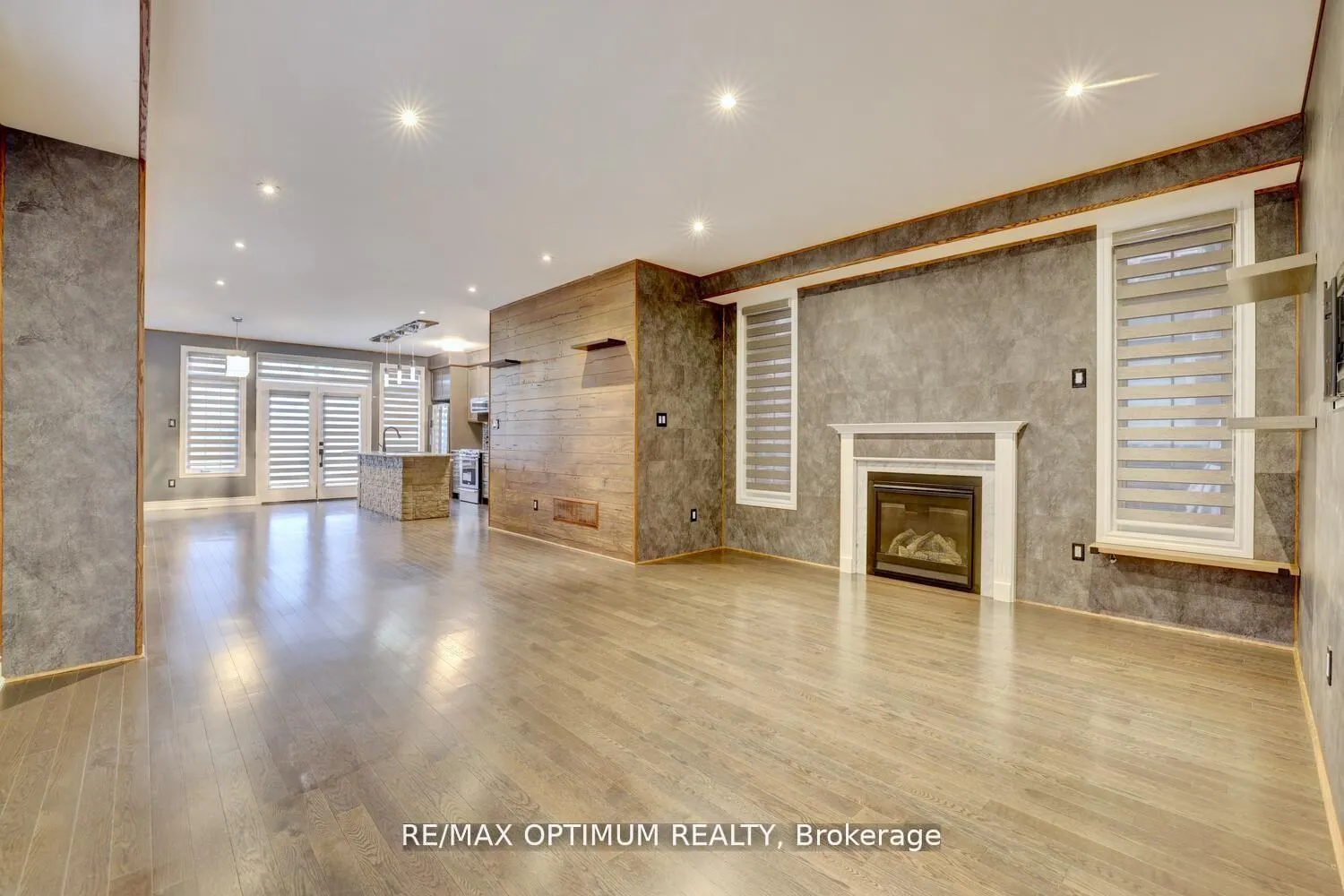 Photo 7 of 42 Oakmore Lane, Brampton, Bram West — HOMEH