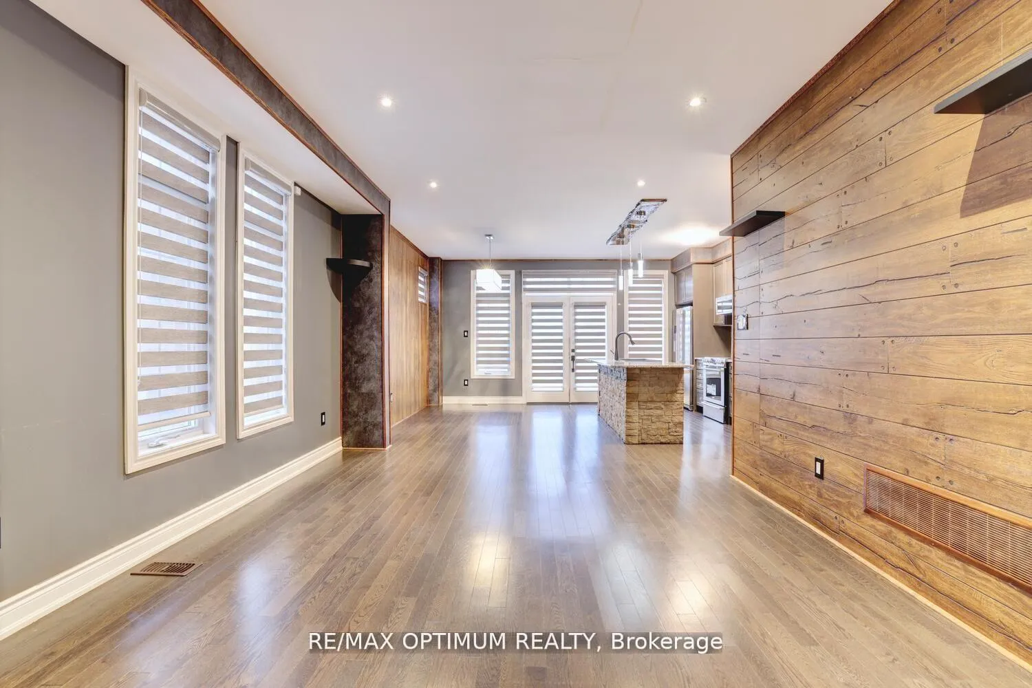 Photo 9 of 42 Oakmore Lane, Brampton, Bram West — HOMEH