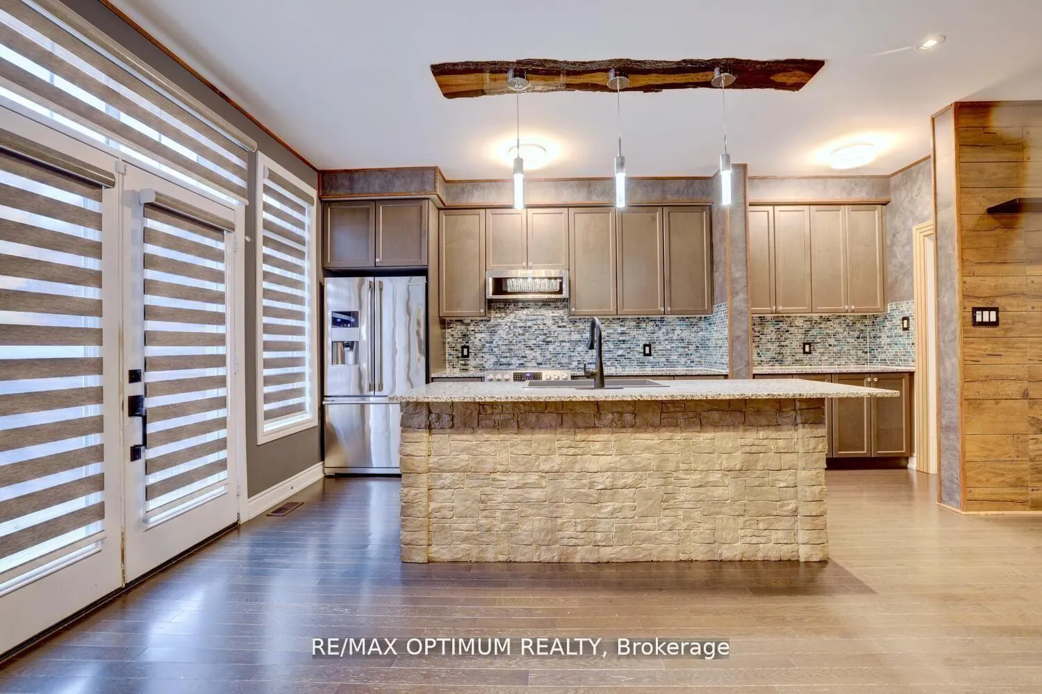 Photo 12 of 42 Oakmore Lane, Brampton, Bram West — HOMEH