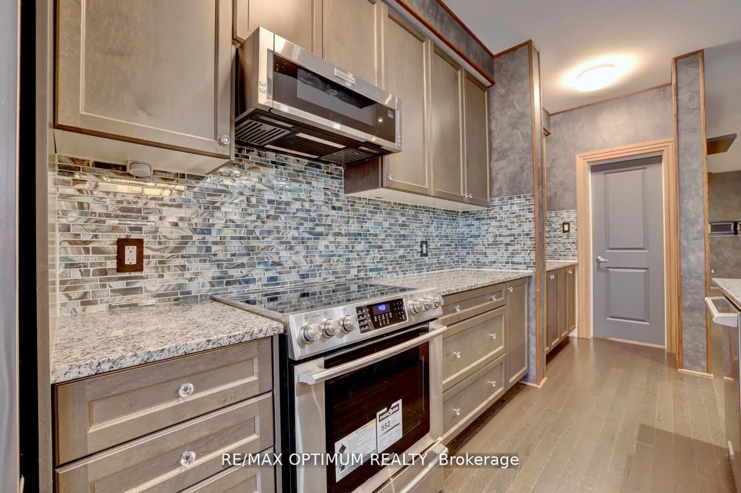 Photo 14 of 42 Oakmore Lane, Brampton, Bram West — HOMEH