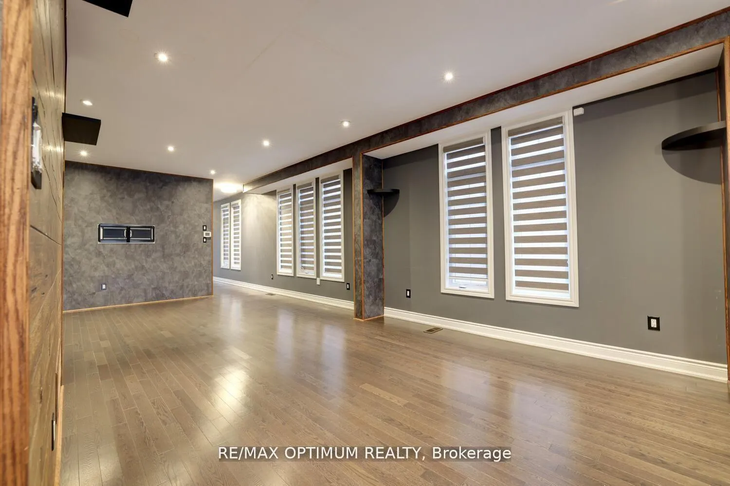 Photo 16 of 42 Oakmore Lane, Brampton, Bram West — HOMEH