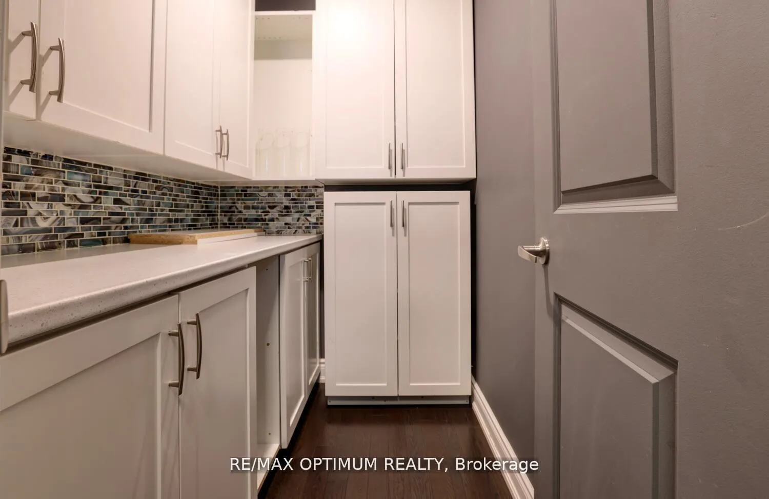 Photo 18 of 42 Oakmore Lane, Brampton, Bram West — HOMEH