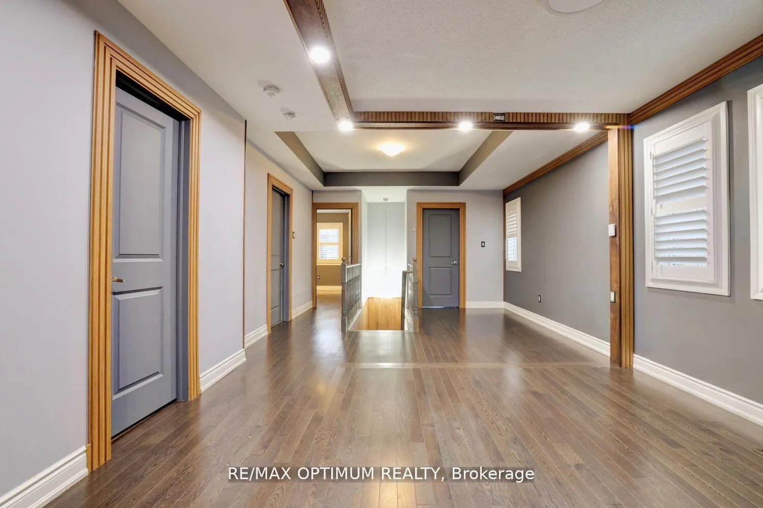 Photo 24 of 42 Oakmore Lane, Brampton, Bram West — HOMEH