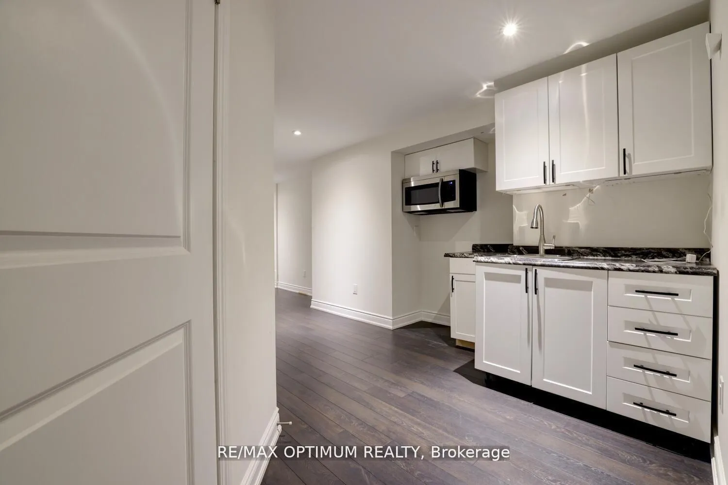 Photo 36 of 42 Oakmore Lane, Brampton, Bram West — HOMEH