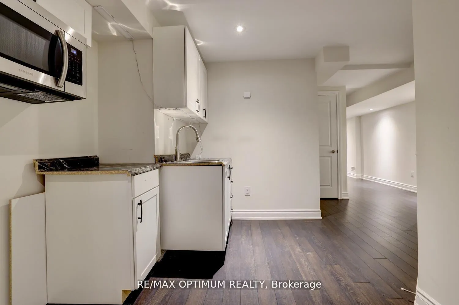 Photo 37 of 42 Oakmore Lane, Brampton, Bram West — HOMEH