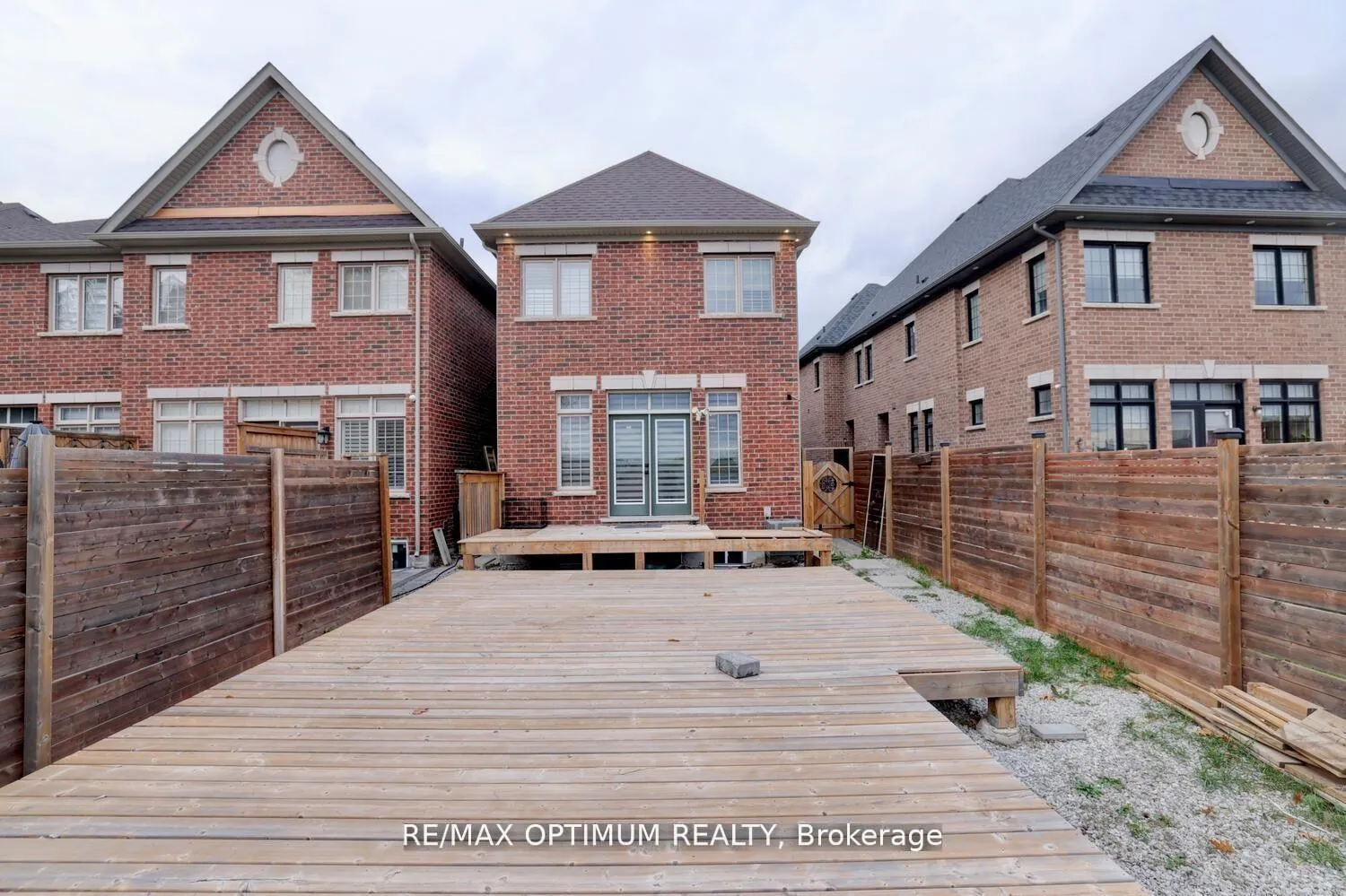 Photo 47 of 42 Oakmore Lane, Brampton, Bram West — HOMEH