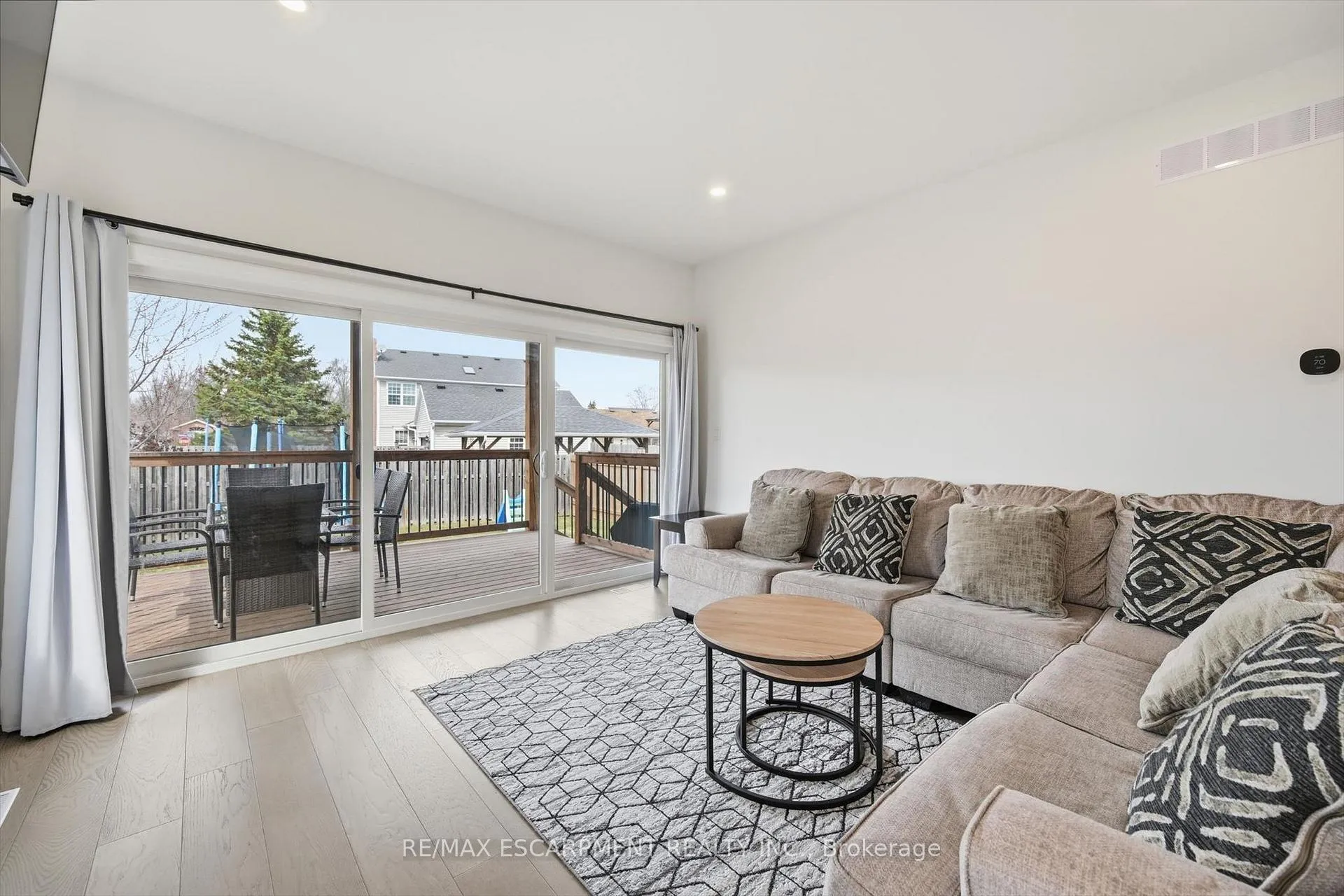 Photo 14 of 4 Harvard Court, Welland, Dain City — HOMEH