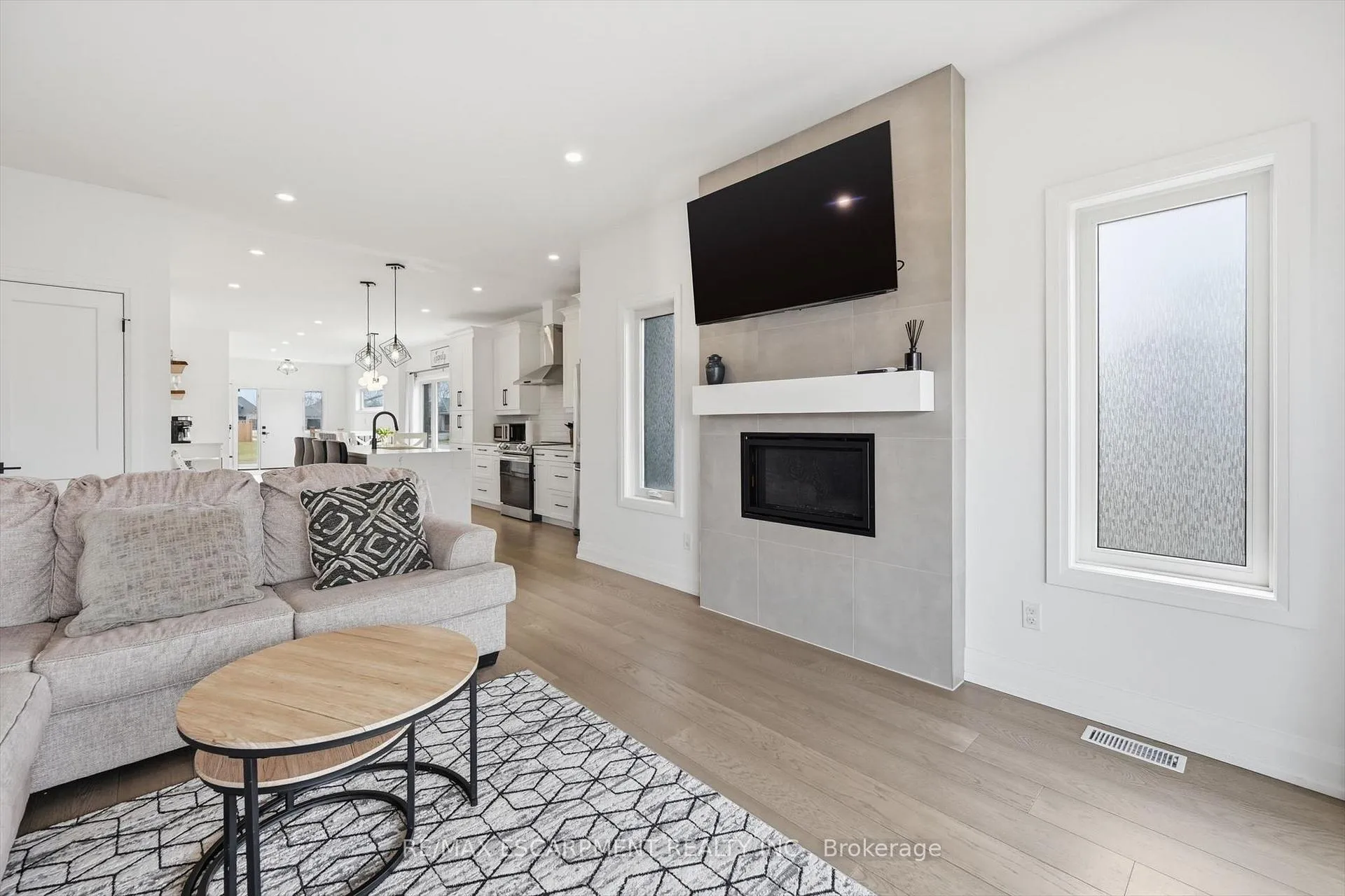 Photo 16 of 4 Harvard Court, Welland, Dain City — HOMEH
