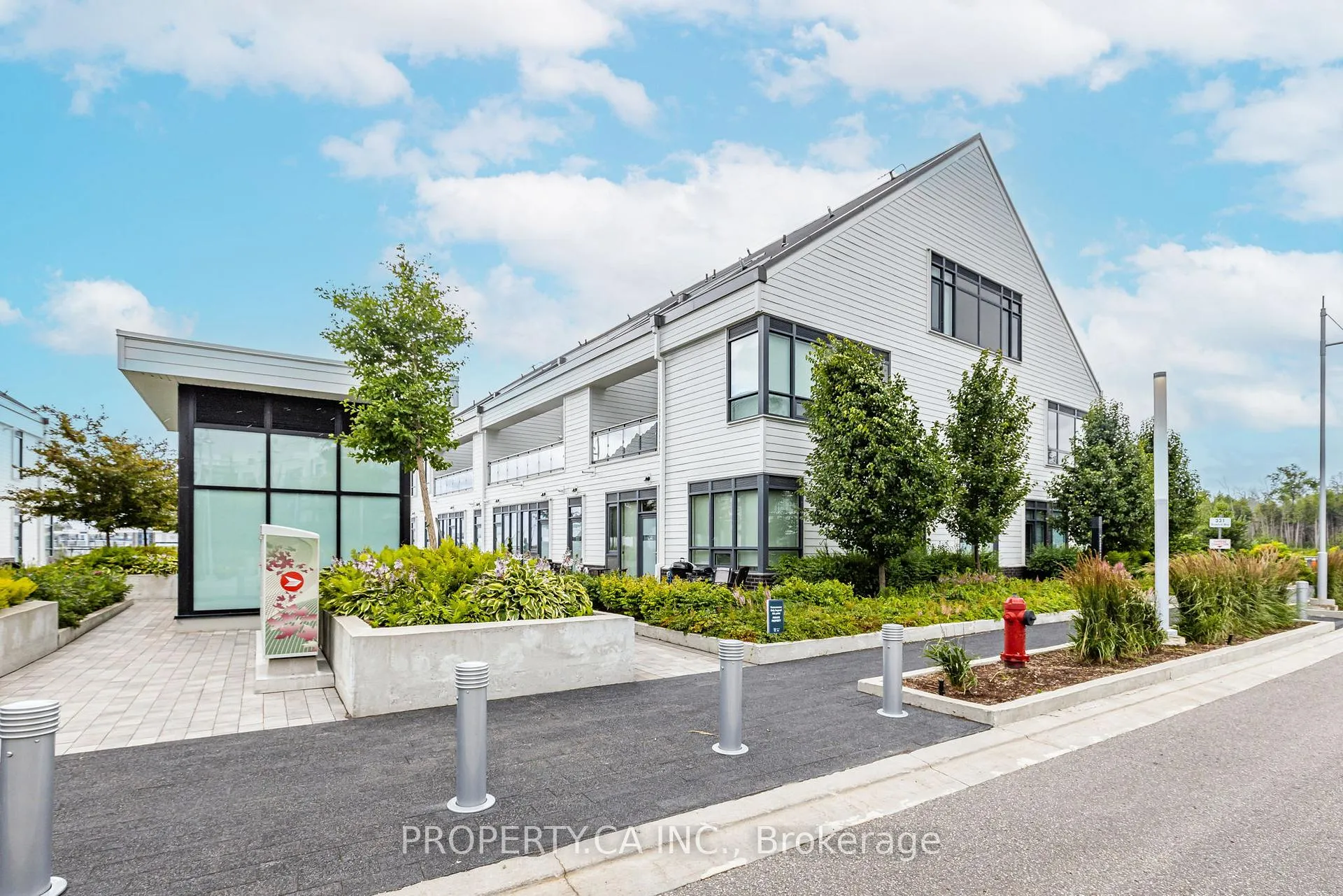 Photo 1 of Unit 130, 331 Broward Way E, Innisfil, Rural Innisfil — HOMEH