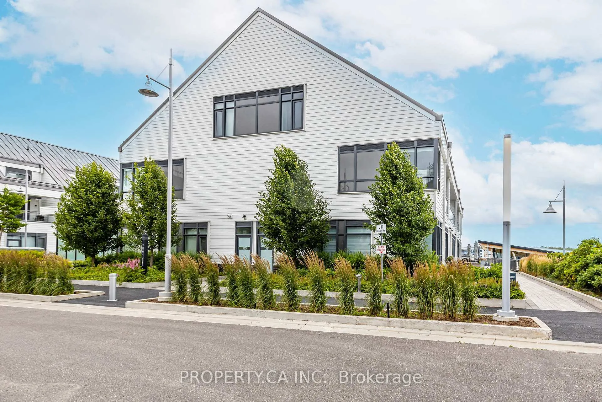 Photo 2 of Unit 130, 331 Broward Way E, Innisfil, Rural Innisfil — HOMEH