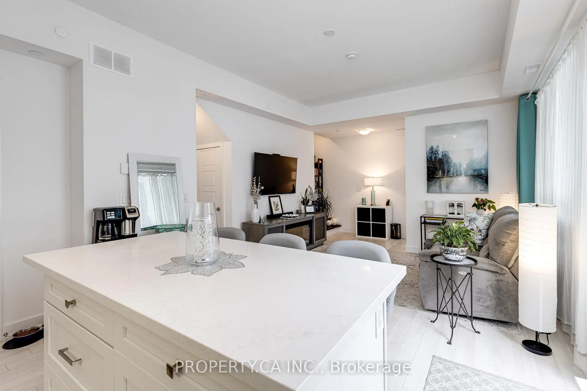 Photo 9 of Unit 130, 331 Broward Way E, Innisfil, Rural Innisfil — HOMEH
