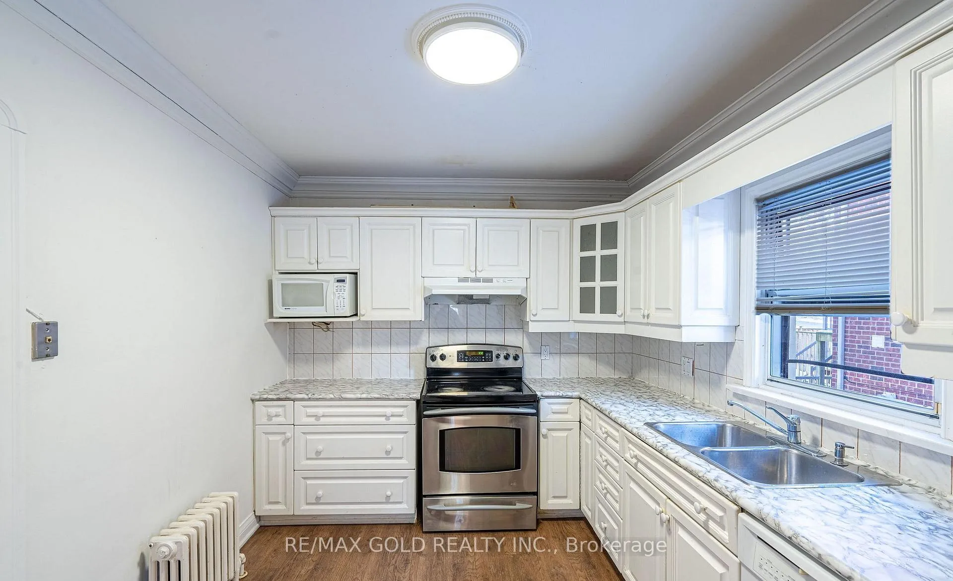 Photo 9 of 65 Long Branch Avenue, Etobicoke, Long Branch — HOMEH
