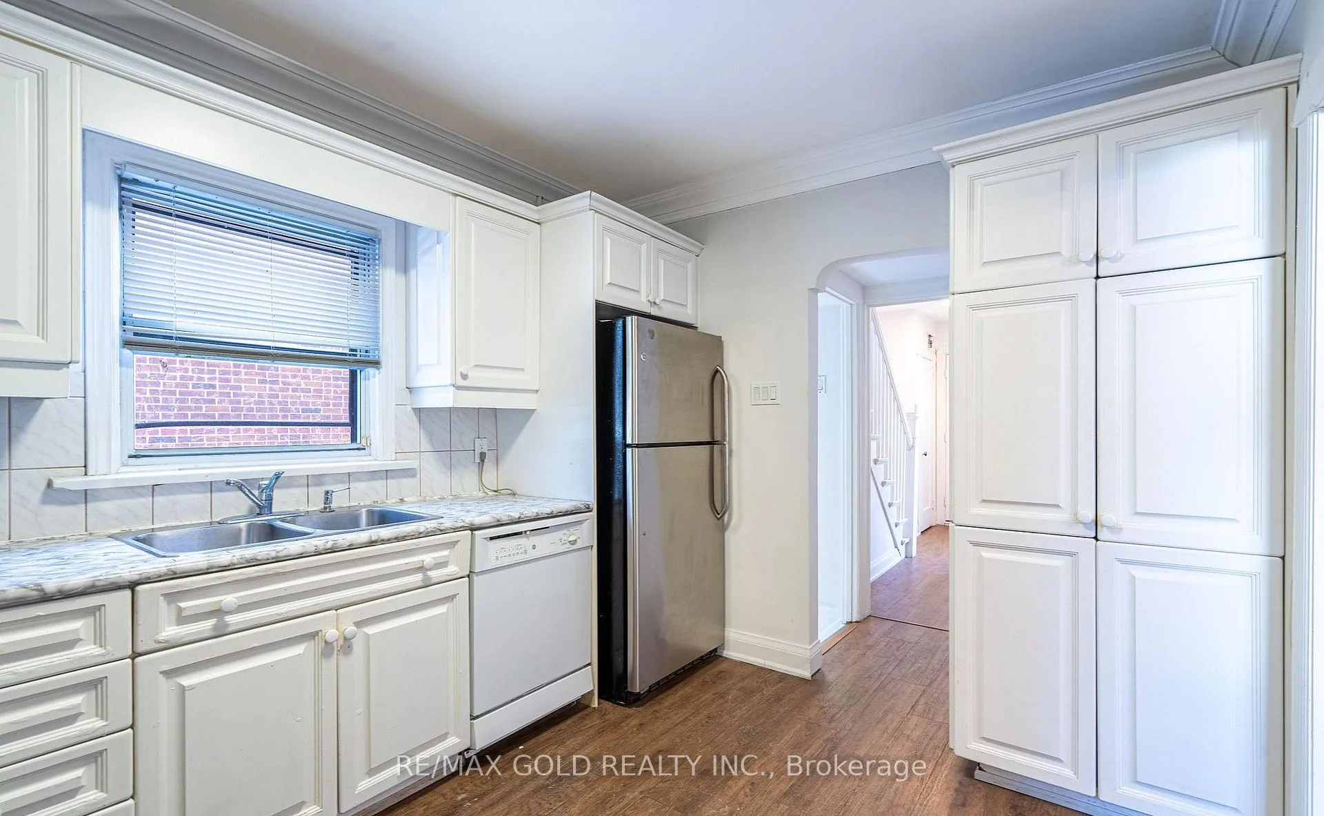 Photo 10 of 65 Long Branch Avenue, Etobicoke, Long Branch — HOMEH