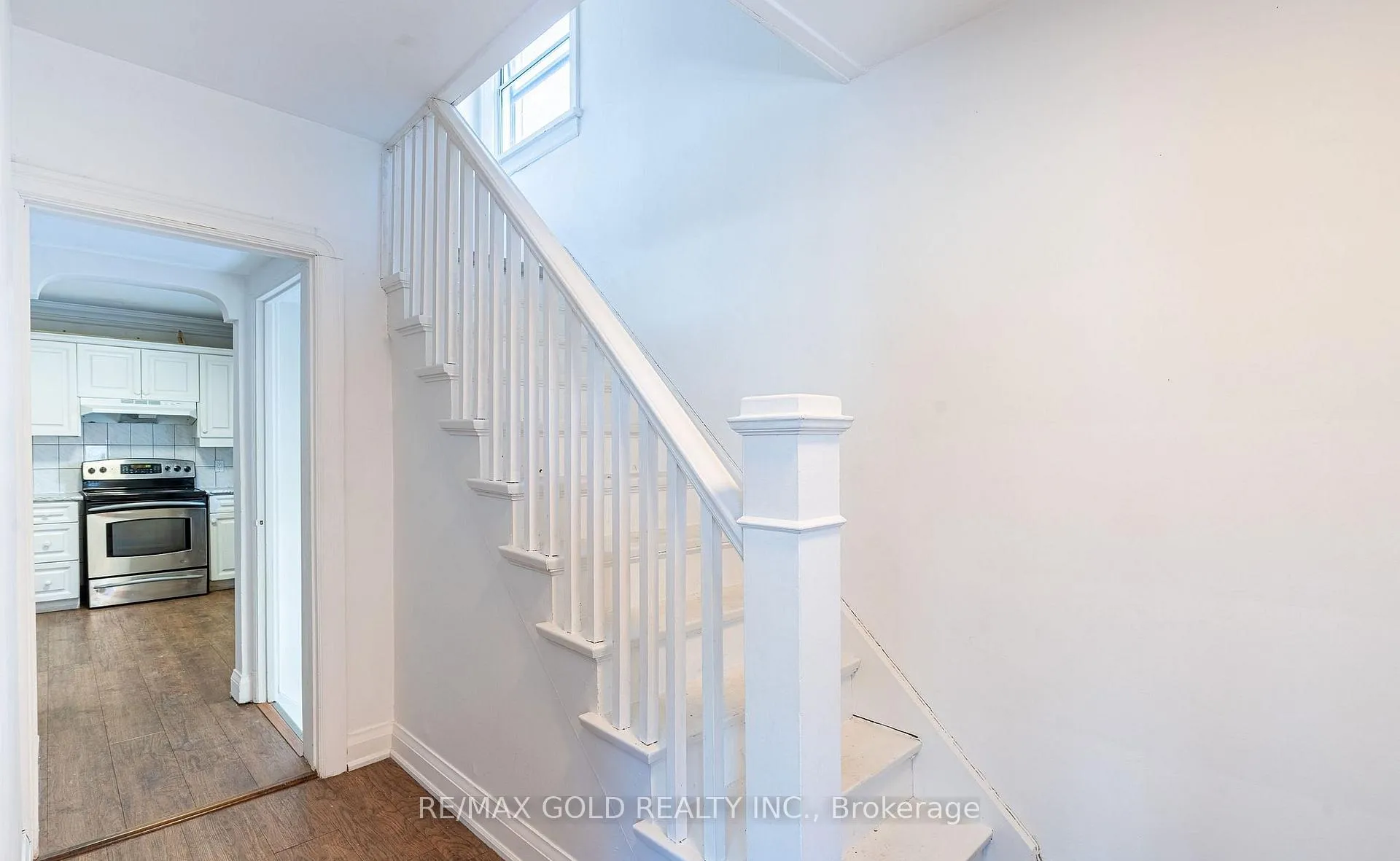 Photo 11 of 65 Long Branch Avenue, Etobicoke, Long Branch — HOMEH