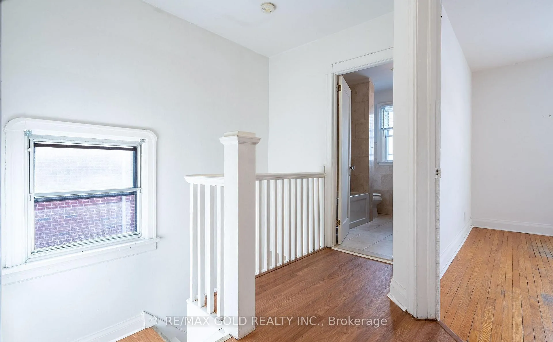 Photo 18 of 65 Long Branch Avenue, Etobicoke, Long Branch — HOMEH