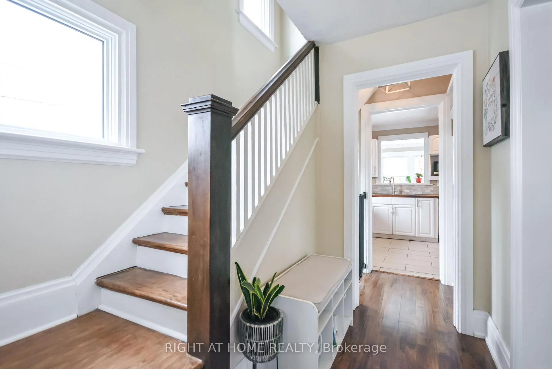 Photo 5 of 208 Cherry Street, Tay, Waubaushene — HOMEH