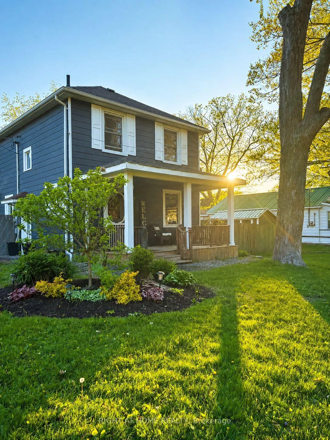Photo 1 of 208 Cherry Street, Tay, Waubaushene — HOMEH