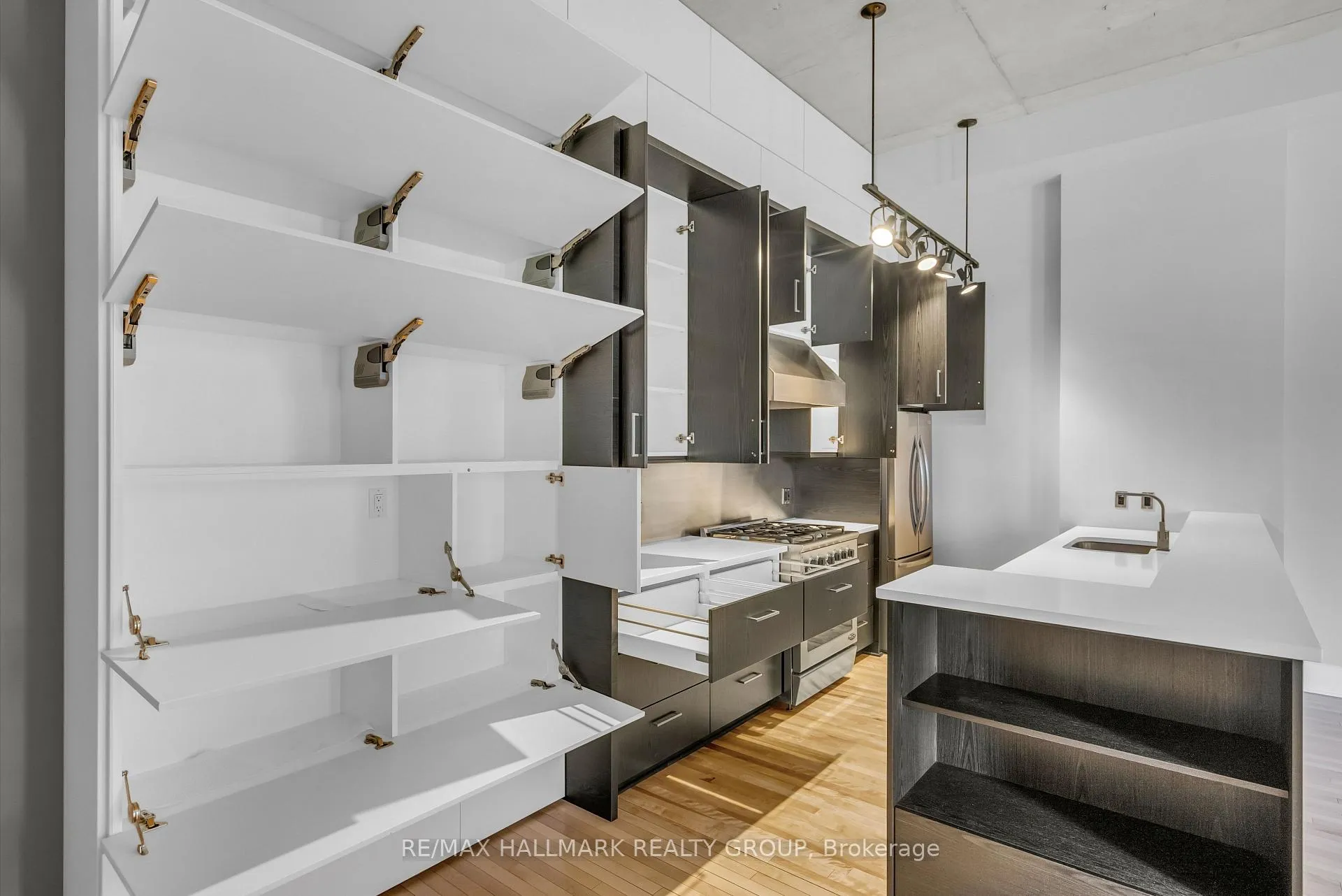 Photo 15 of Unit 206, 420 Berkley Avenue, Ottawa, Westboro West — HOMEH