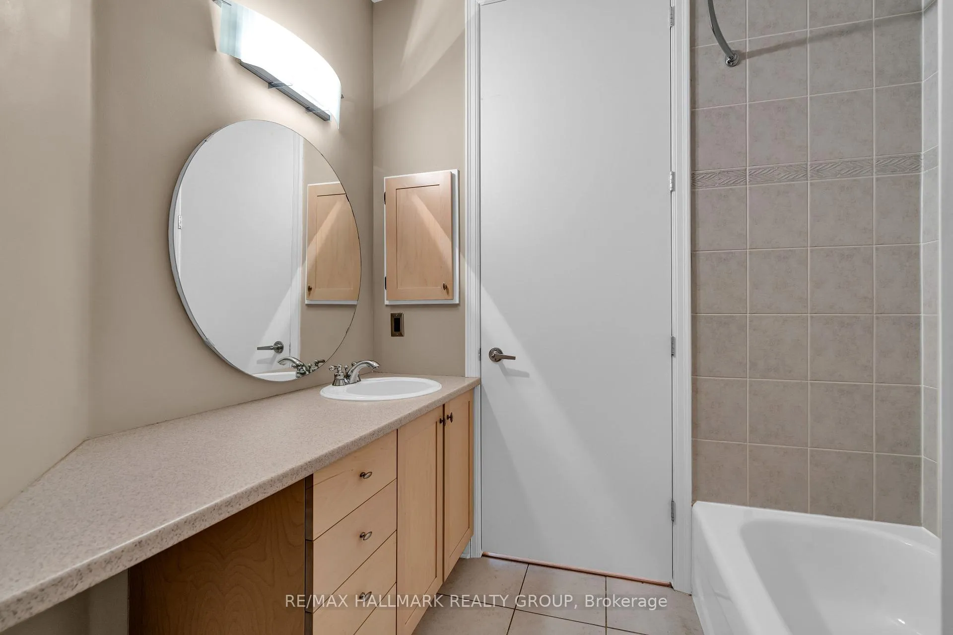 Photo 24 of Unit 206, 420 Berkley Avenue, Ottawa, Westboro West — HOMEH