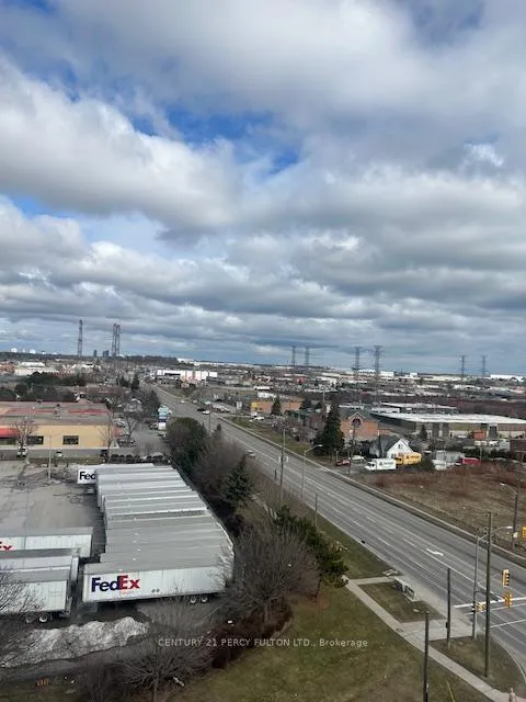 Photo 12 of Unit 803, 1010 Sandy Beach Road, Pickering, Bay Ridges — HOMEH