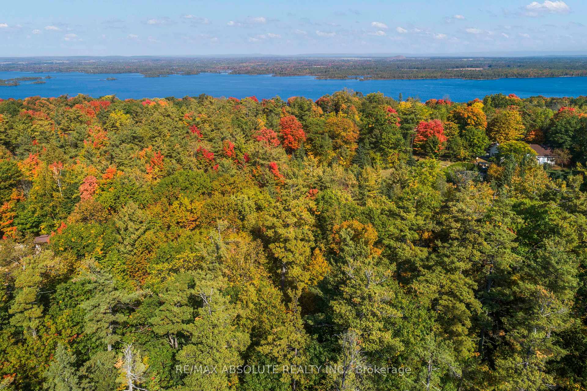 Photo 12 of 01 Braecrest Avenue, McNab/Braeside, Mcnab/Braeside Twps — HOMEH