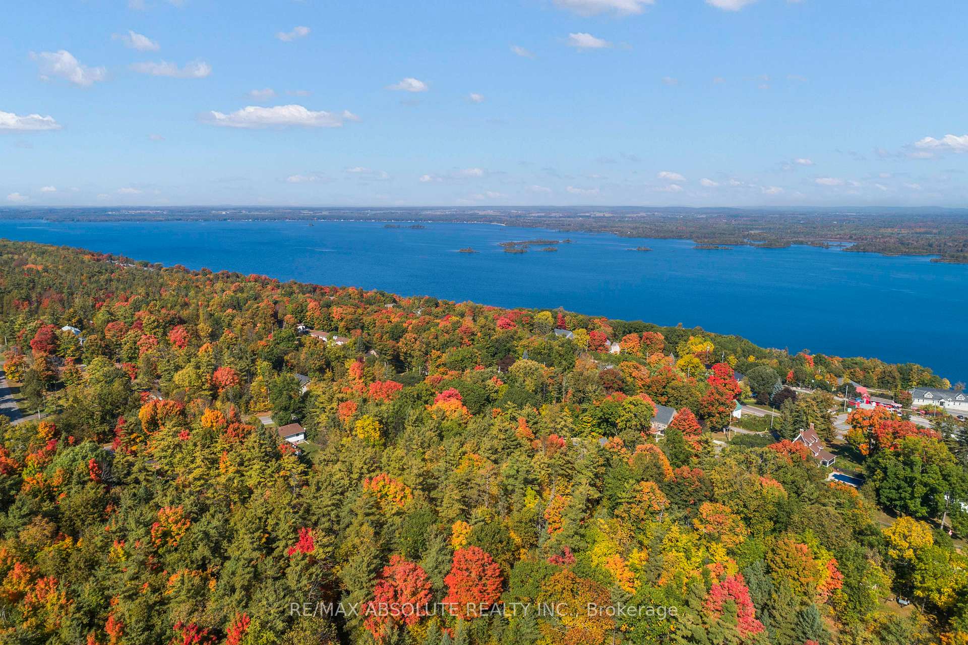 Photo 16 of 01 Braecrest Avenue, McNab/Braeside, Mcnab/Braeside Twps — HOMEH