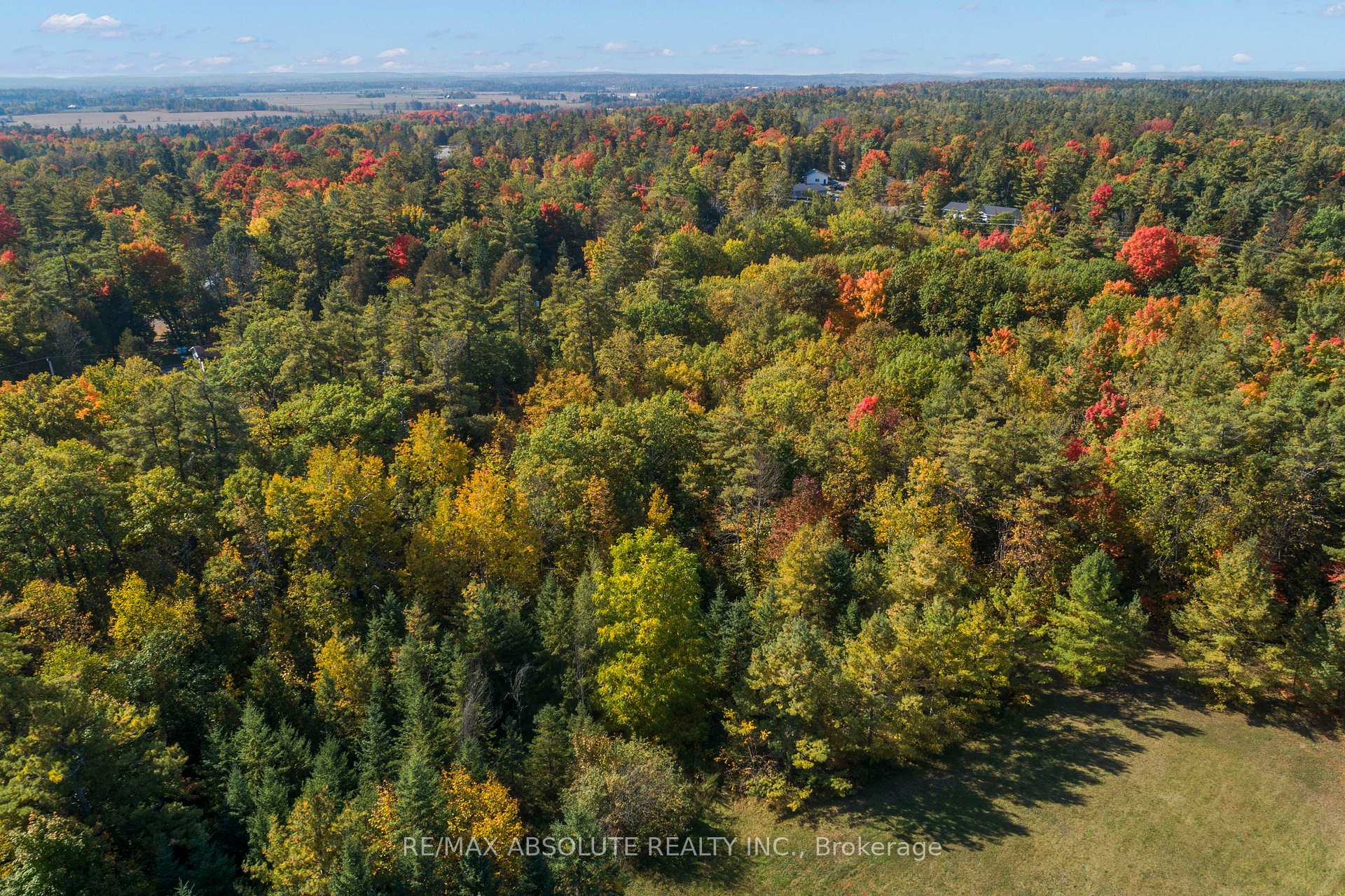 Photo 18 of 01 Braecrest Avenue, McNab/Braeside, Mcnab/Braeside Twps — HOMEH