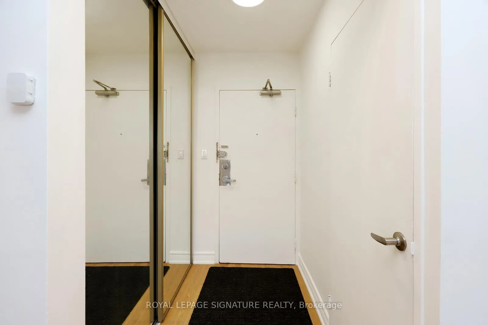 Photo 5 of Unit 2202, 3 Massey Square, Toronto, Crescent Town — HOMEH