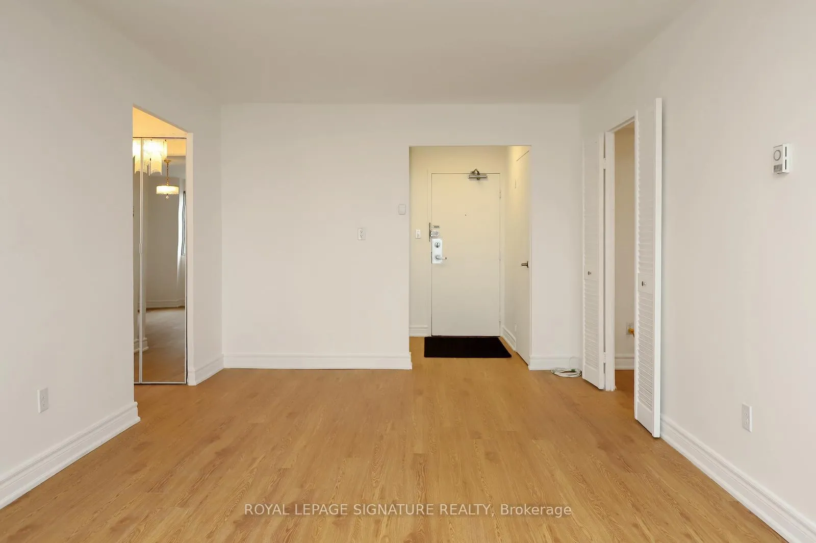 Photo 8 of Unit 2202, 3 Massey Square, Toronto, Crescent Town — HOMEH