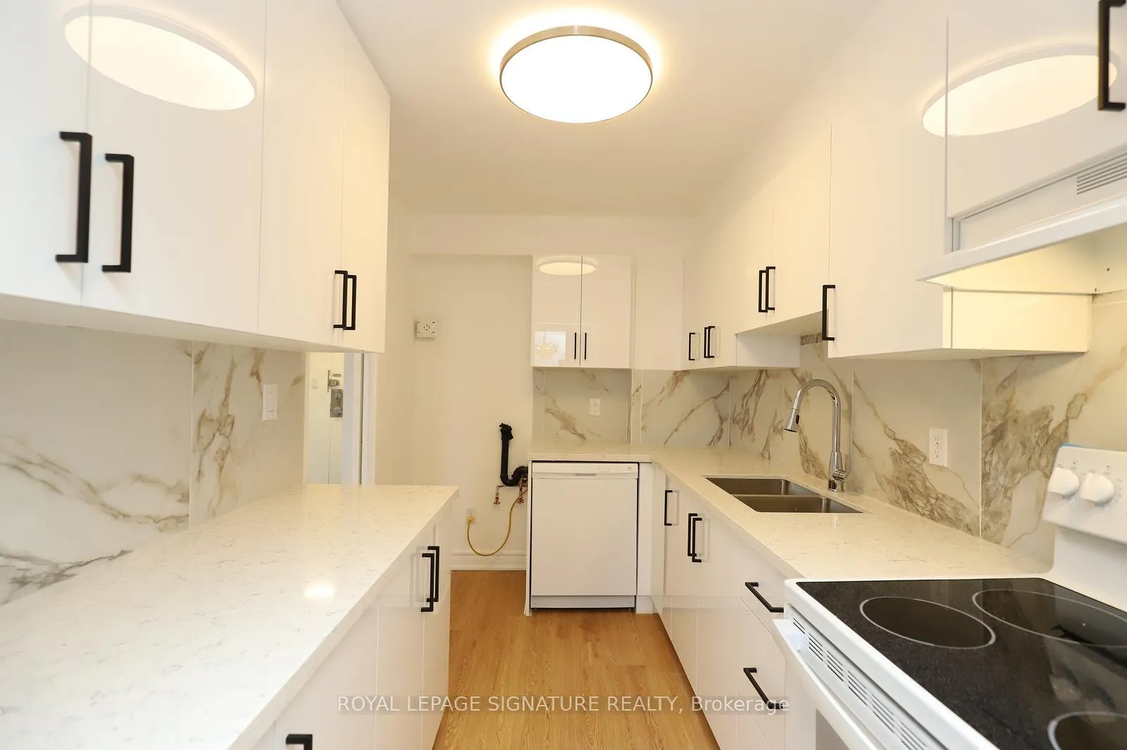 Photo 14 of Unit 2202, 3 Massey Square, Toronto, Crescent Town — HOMEH