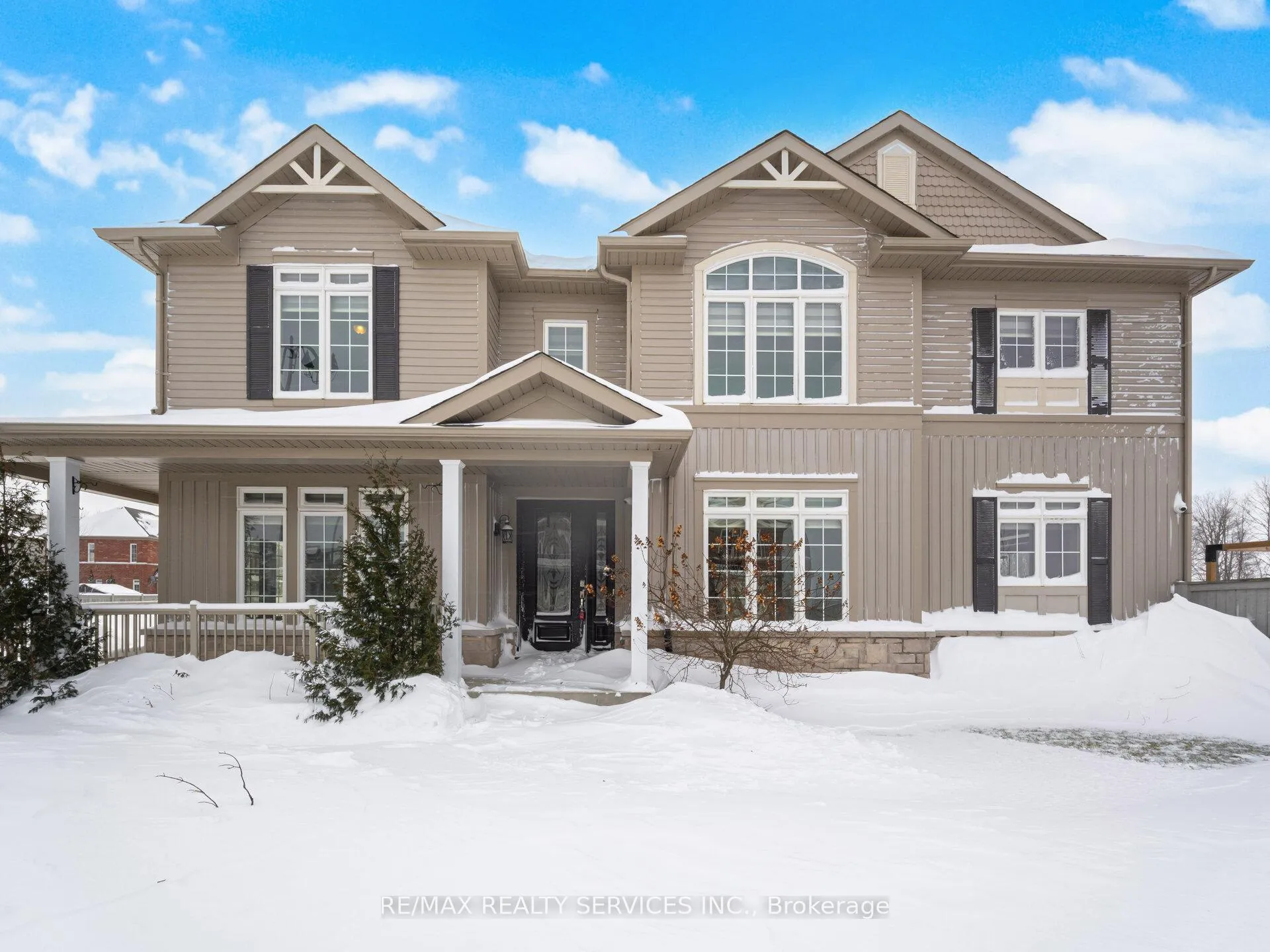Front of 173 Johnson Drive S