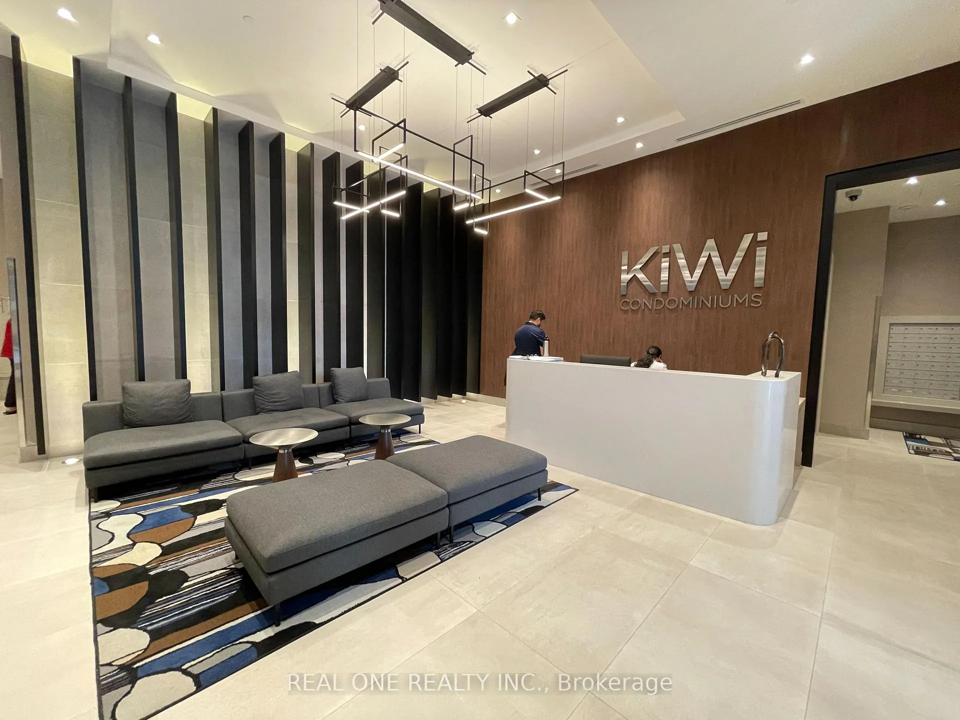 Photo 2 of Unit 917, 212 King William Street, Hamilton, Beasley — HOMEH