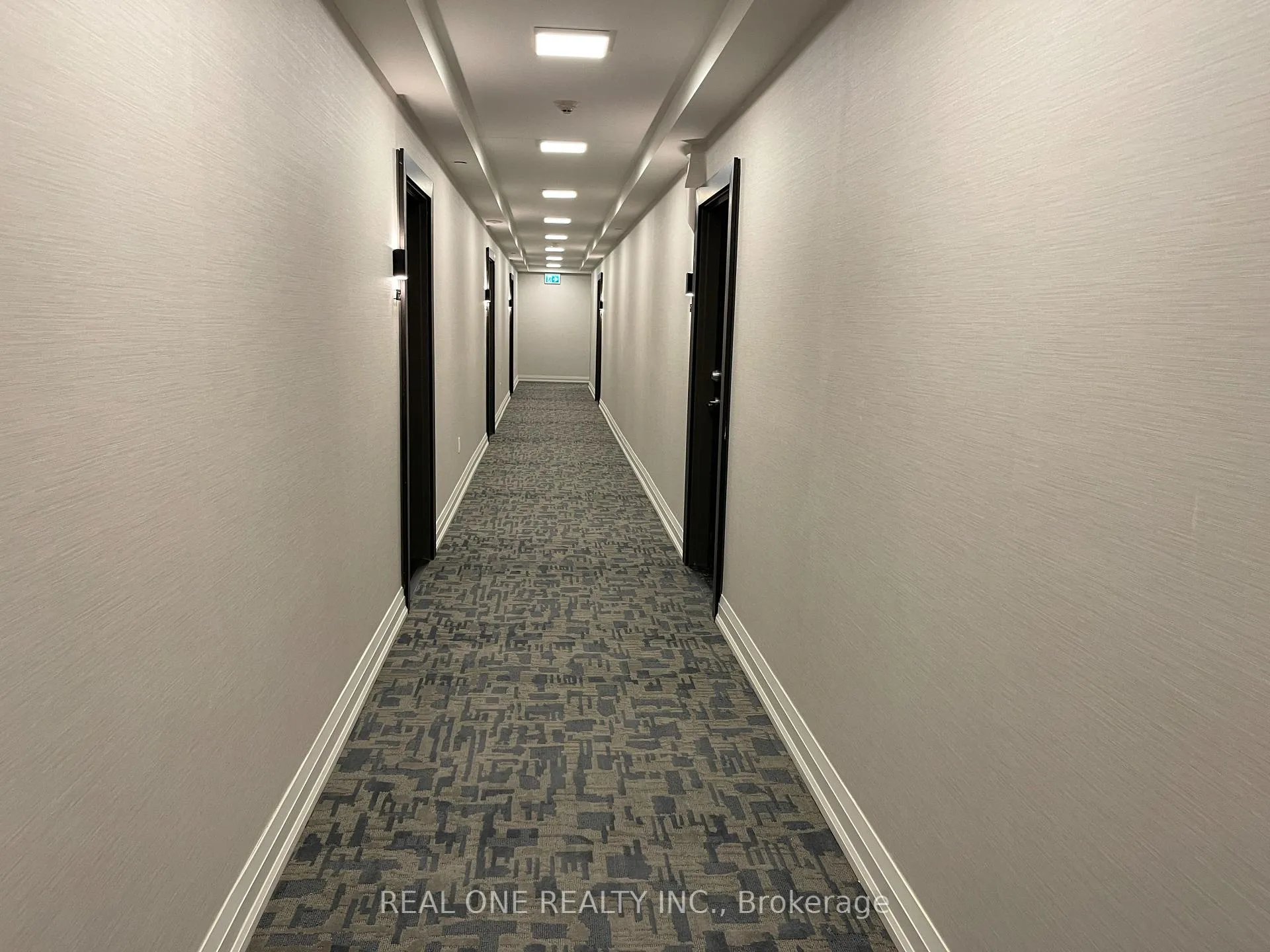 Photo 5 of Unit 917, 212 King William Street, Hamilton, Beasley — HOMEH