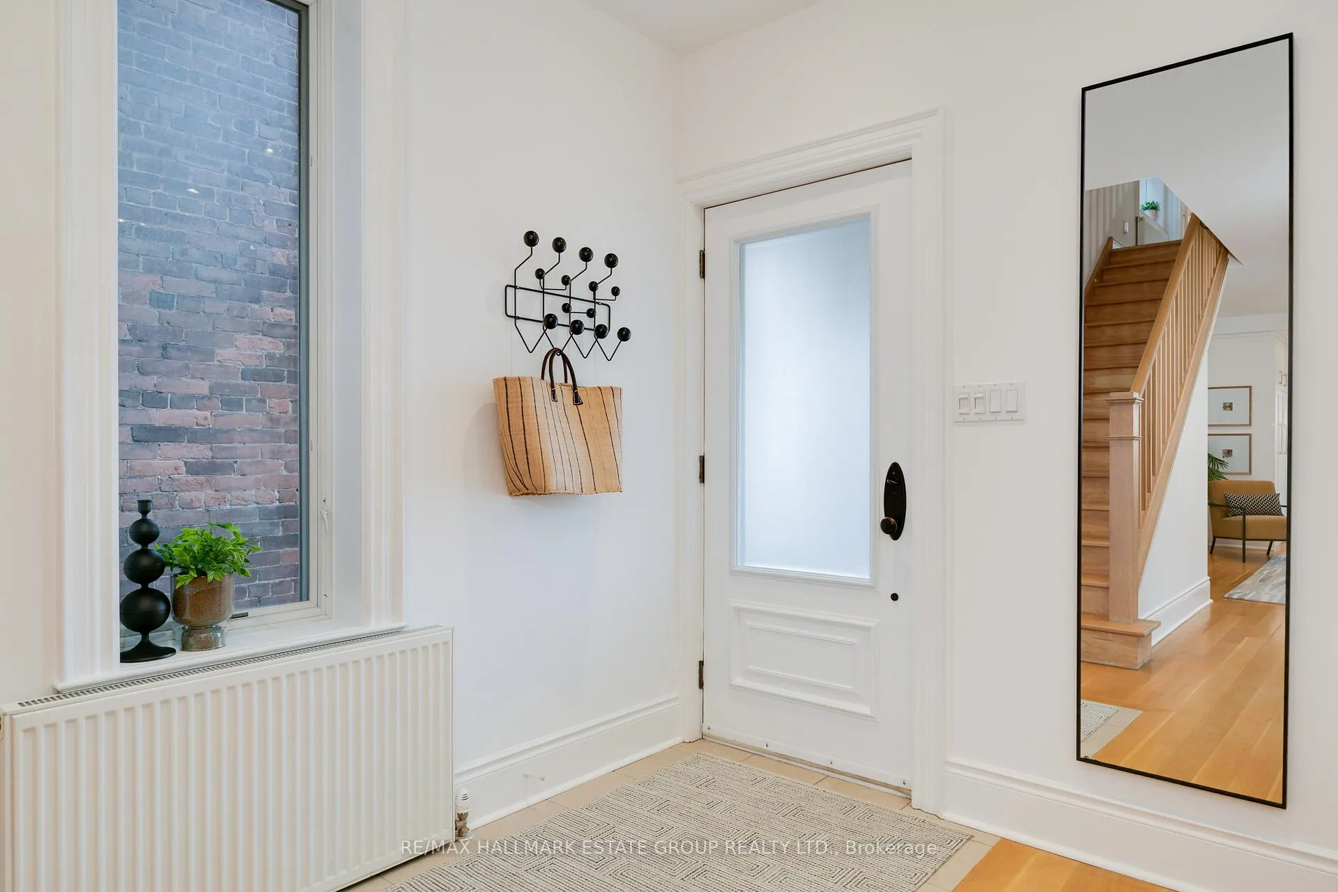 Photo 5 of 27 Rainsford Road, Toronto, The Beaches — HOMEH
