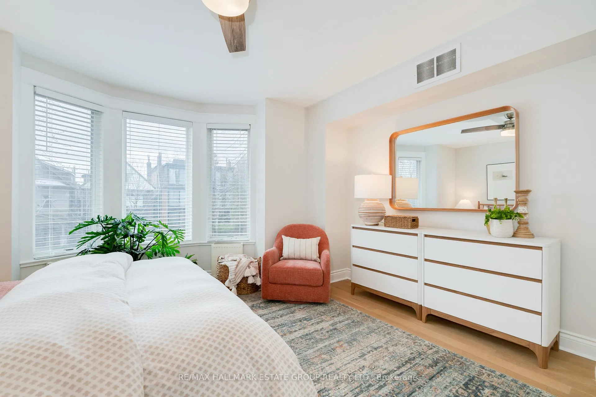 Photo 23 of 27 Rainsford Road, Toronto, The Beaches — HOMEH