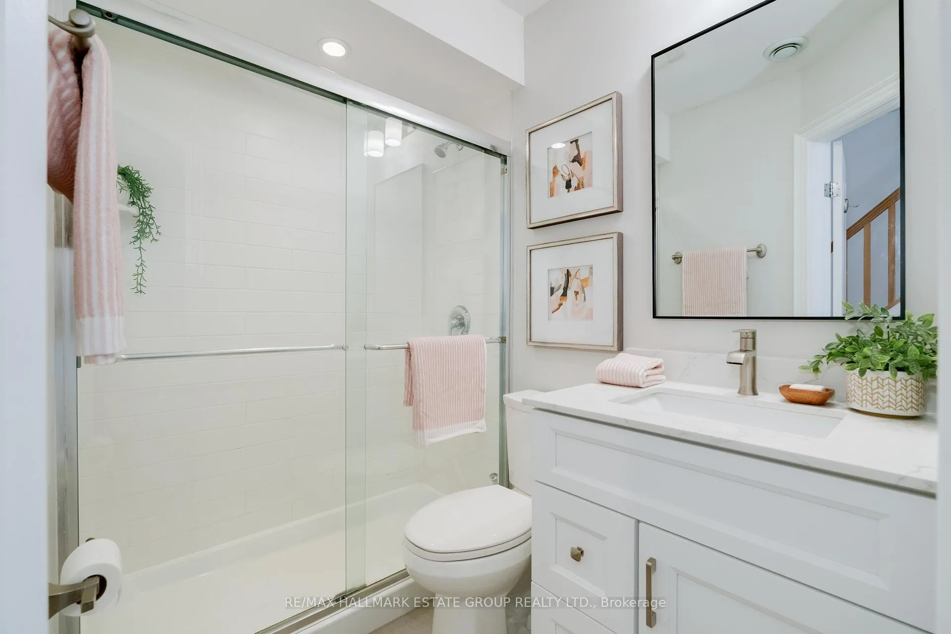 Photo 25 of 27 Rainsford Road, Toronto, The Beaches — HOMEH