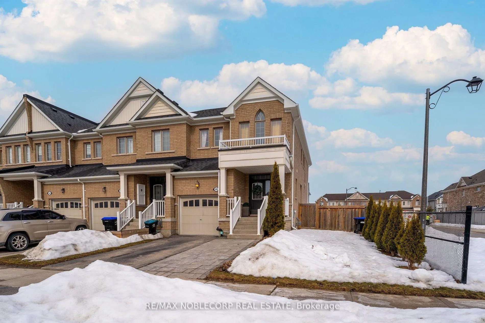 Photo 3 of 40 Sharpe Crescent, New Tecumseth, Tottenham — HOMEH