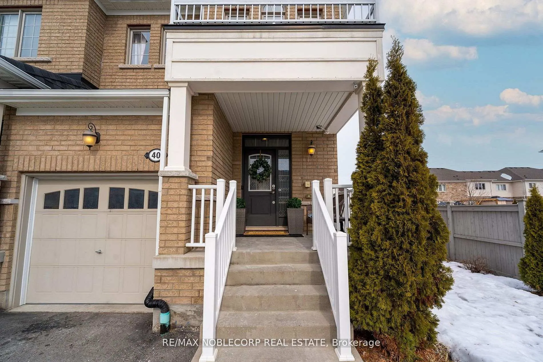 Photo 4 of 40 Sharpe Crescent, New Tecumseth, Tottenham — HOMEH